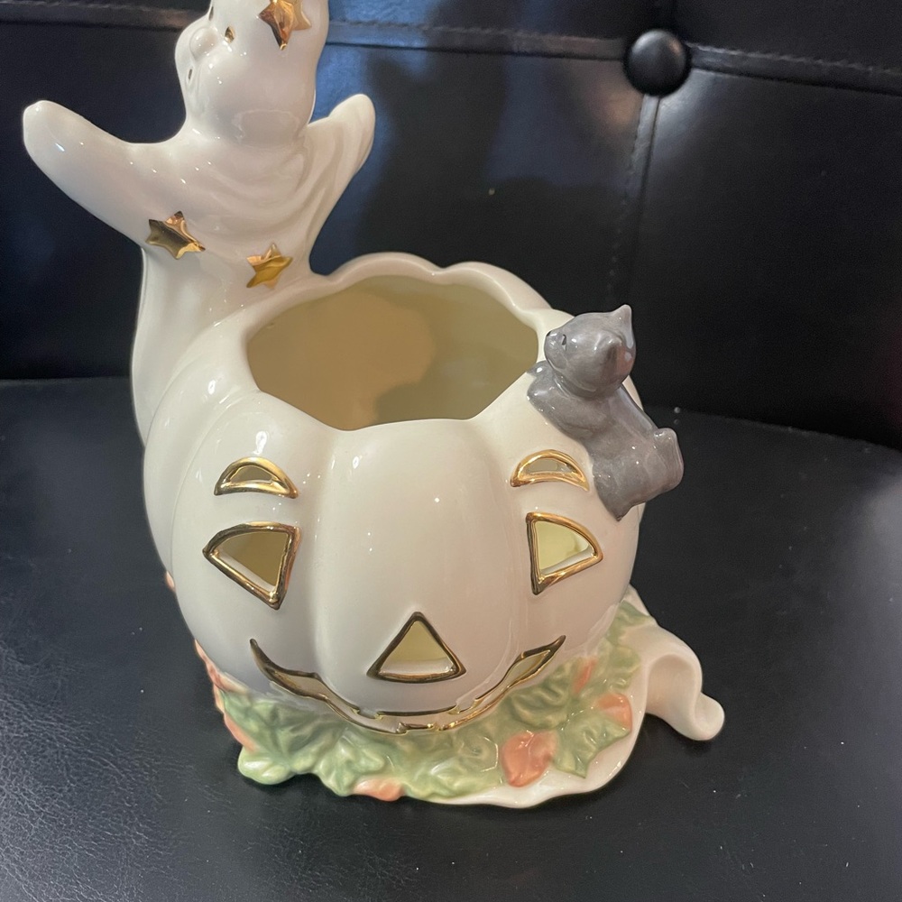 Lenox Halloween Ghost with Pumpkin Votive 6 1/2 inches